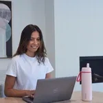 b.box Nerezová termolahev s brčkem 690 ml - pink paradise