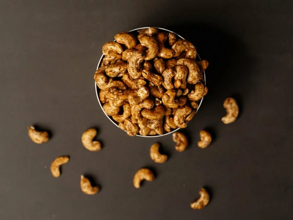 Mixit Oříšky z pece Lanýž a barevný pepř 160 g
