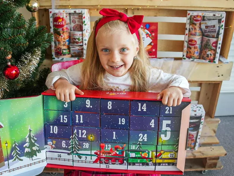 Velký adventní kalendář 2025 – Vánoční vláček
