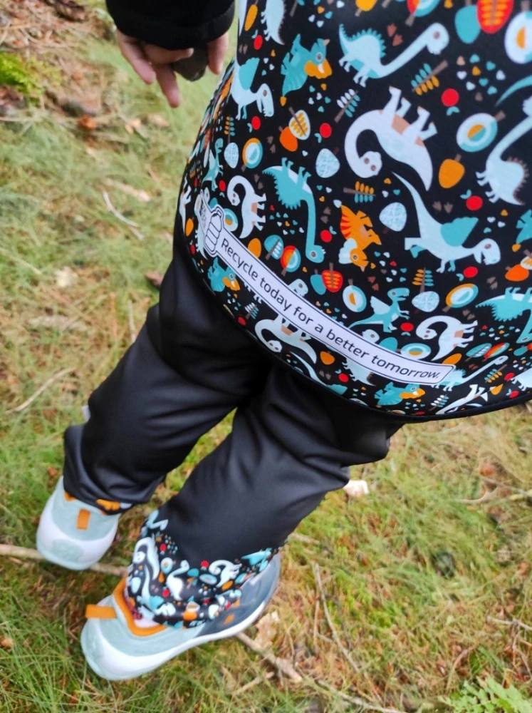 Wamu Softshellové kalhoty dětské, DINOSAUŘI, černo-hnědá